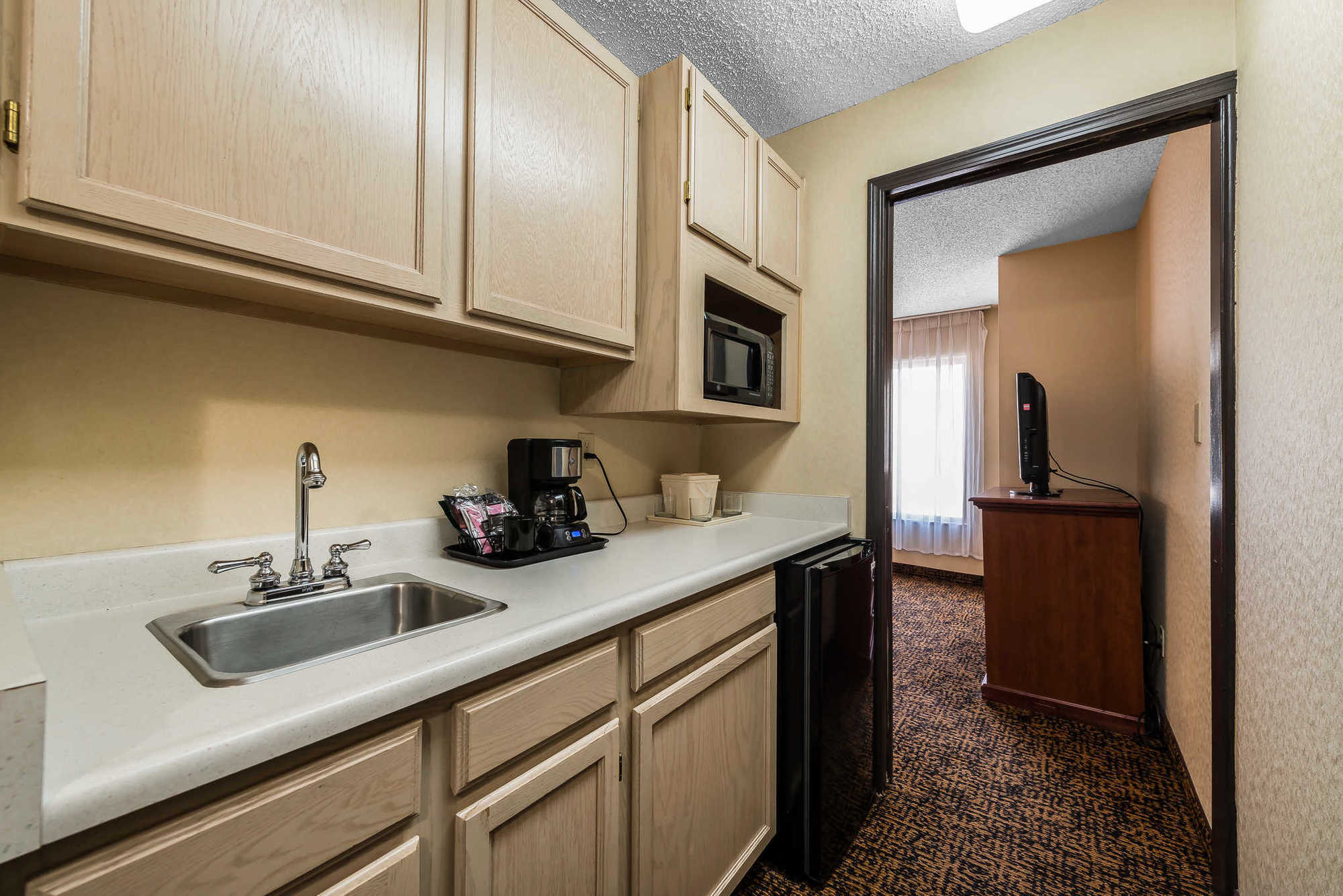 Clarion Hotel & Conference Center コロラドスプリングス 部屋 写真